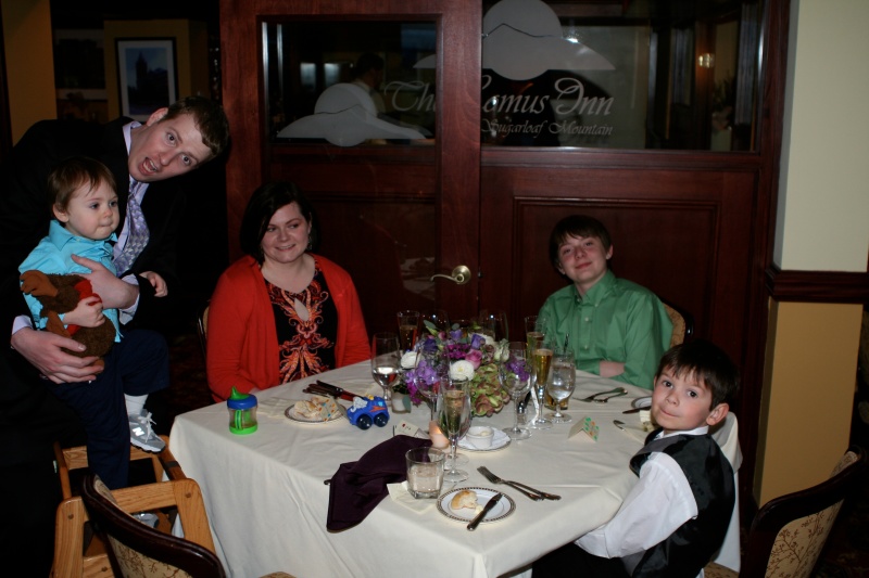 2010/04(April)/Lindsay Andrew Wedding/800x600_2010-04-23-278 Lindsay-Andrew Wedding.jpg